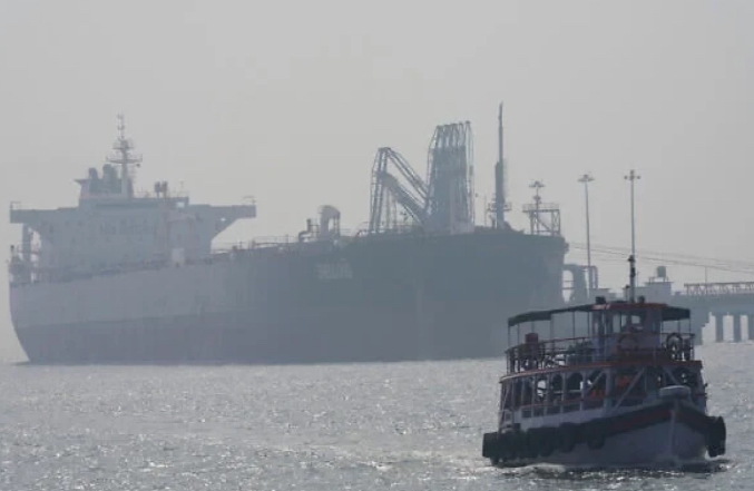 İran bəzi Hindistan gəmilərinin Hörmüz boğazından keçməsinə icazə verib