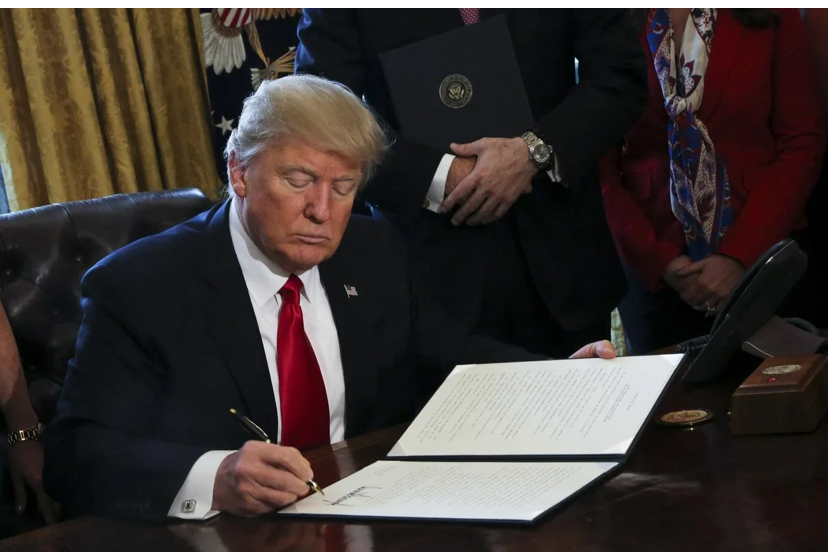 ABŞ İranla müharibədən geri çəkilməlidir - Ağ Evdən çağırış gəldi