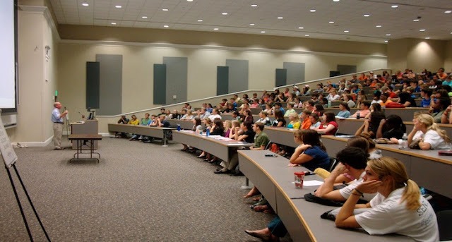 Hansı universitetlər bölgələrə köçürülür? - VİDEO