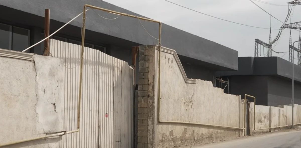 Yaşıllıqlar məhv edilib, yerində obyekt tikilib - VİDEO