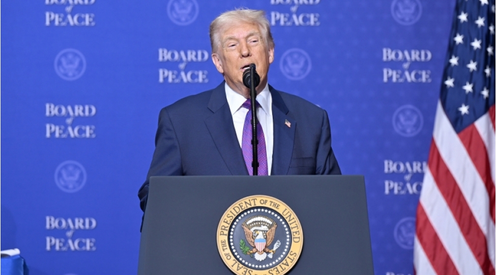 Ukrayna İranla bağlı vəziyyətdə ABŞ-a kömək etmədi - Tramp