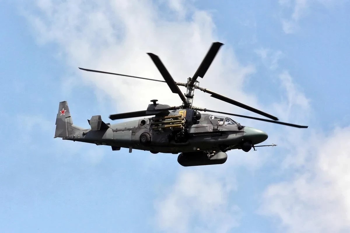 Ukrayna dronla Rusiyanın daha bir “Ka-52” vertolyotunu vurub