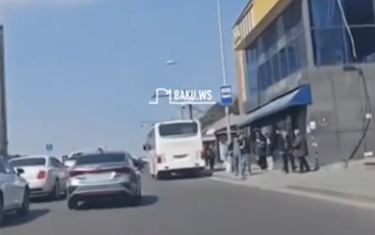 “Şamaxinka”dakı həmin avtobus zolağı ləğv edildi - Video