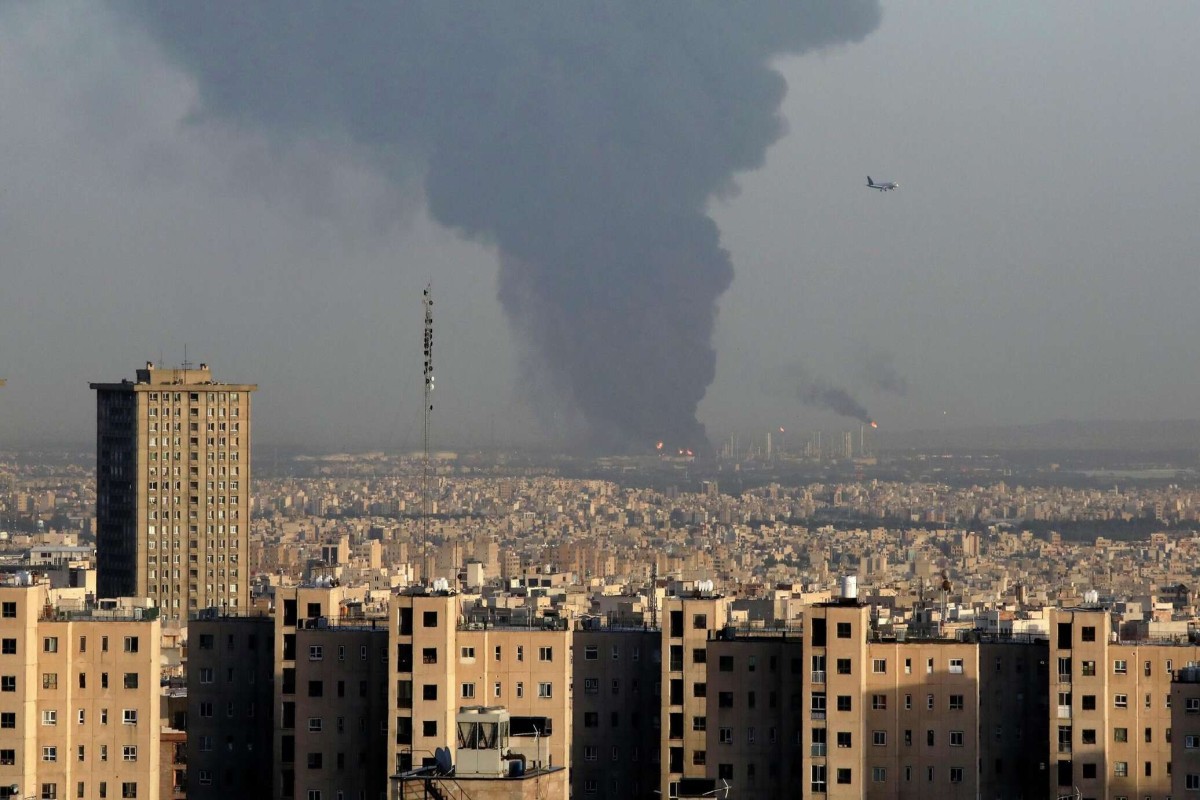 İsfahanda azı 6 güclü partlayış baş verib