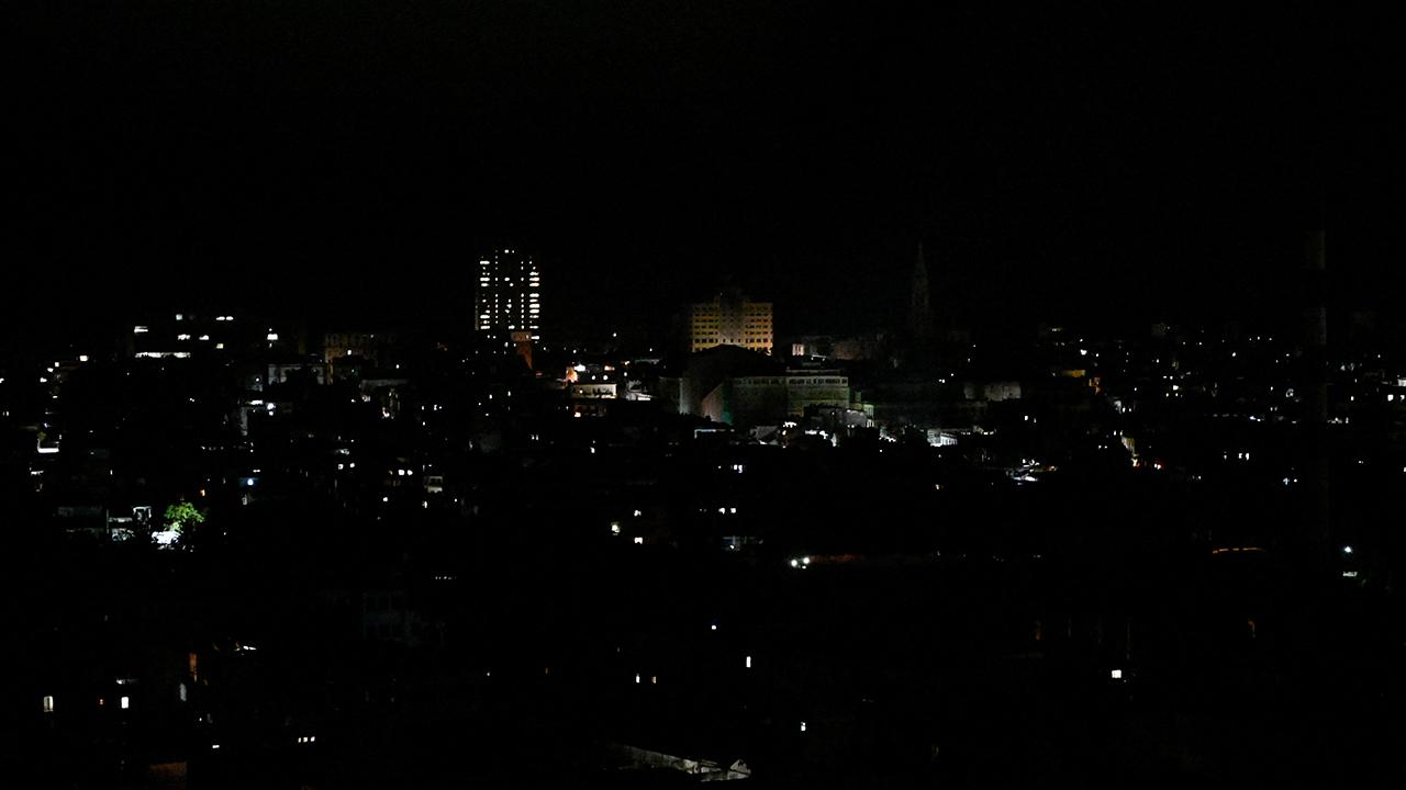 Kubada elektrik sistemi çökdü: bir həftədə ikinci dəfə qaranlığa qərq oldu