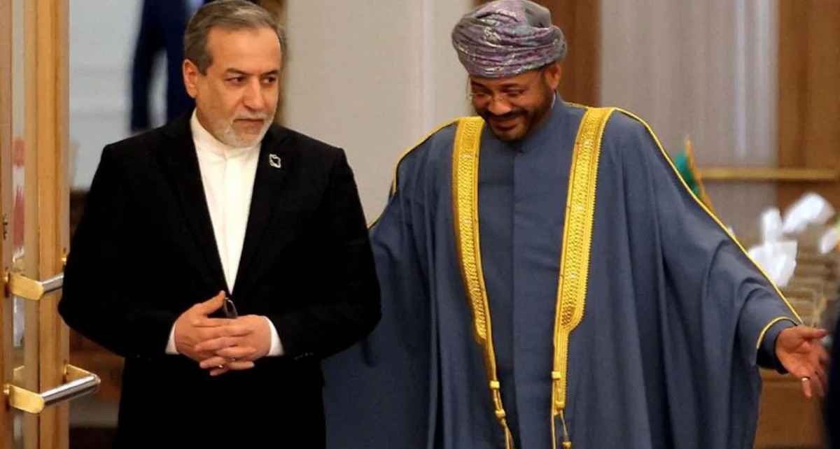 İran və Omanın XİN rəhbərləri bölgədəki gərginliyi müzakirə ediblər