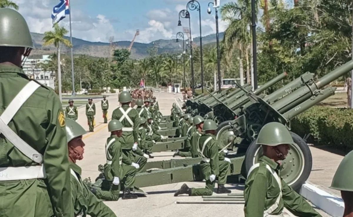 Kubalı nazir müavini: "Ordumuz ABŞ-nin mümkün hücumuna hazırlaşır"