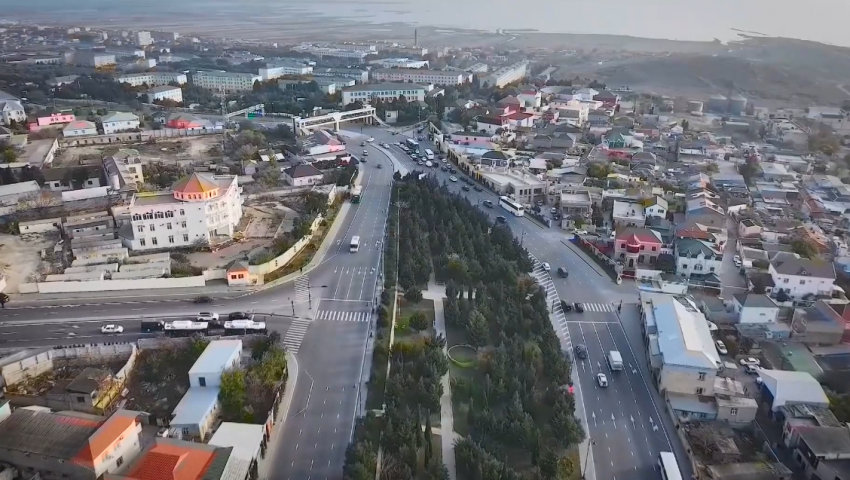 Bakıda tıxac problemini azaltmaq üçün yeni yollar tikiləcək - VİDEO