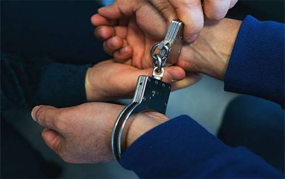 Buzovnada qoruqda qaya daşlarını zədələyən şəxs saxlanılıb, cinayət işi açılıb