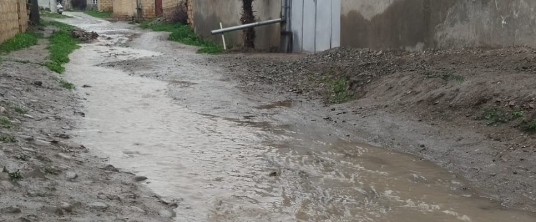 Gəncəyə yağan yağış ciddi fəsadlar törədib