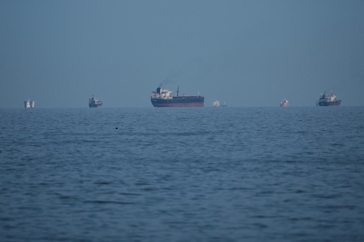 İran Pakistanın 20 gəmisinin Hörmüz boğazından keçməsinə icazə verib