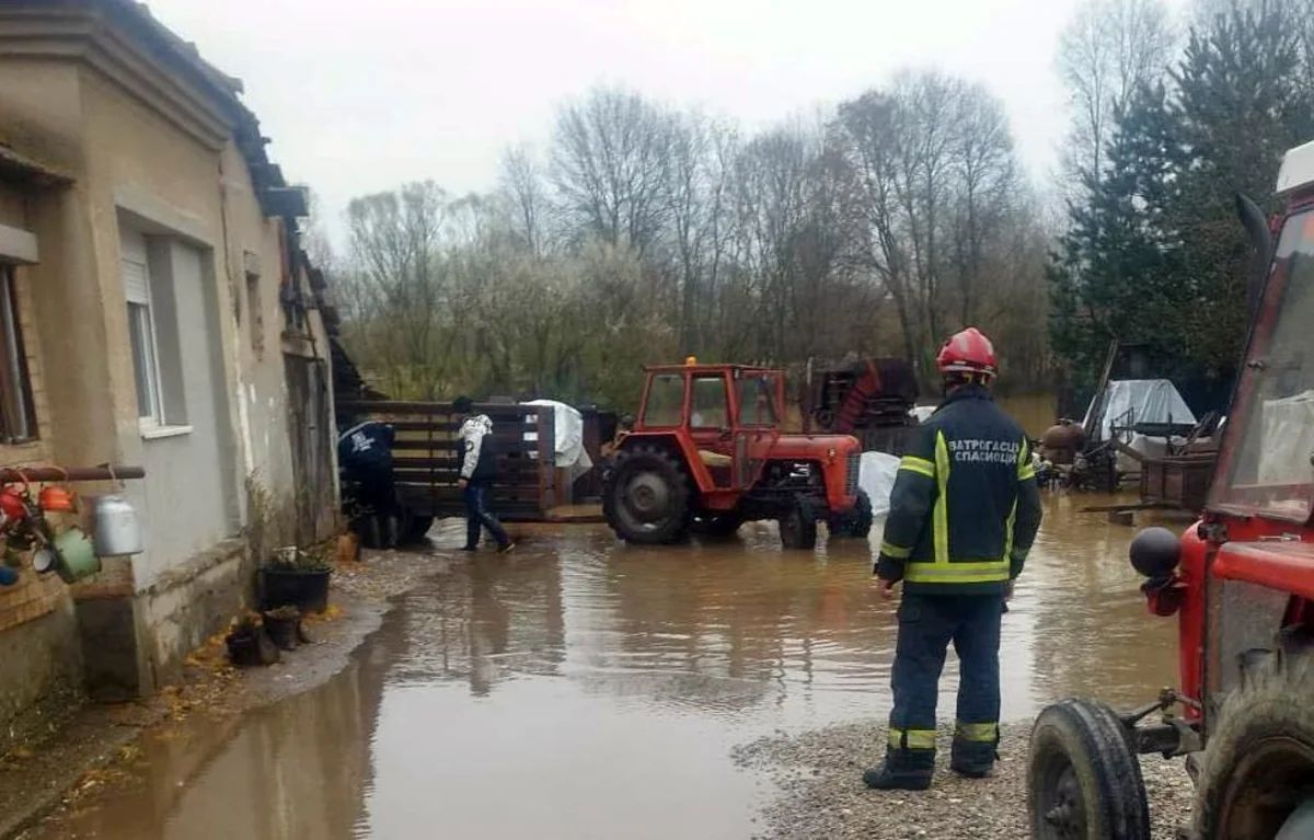Serbiyada intensiv yağışlar daşqınlara səbəb olub