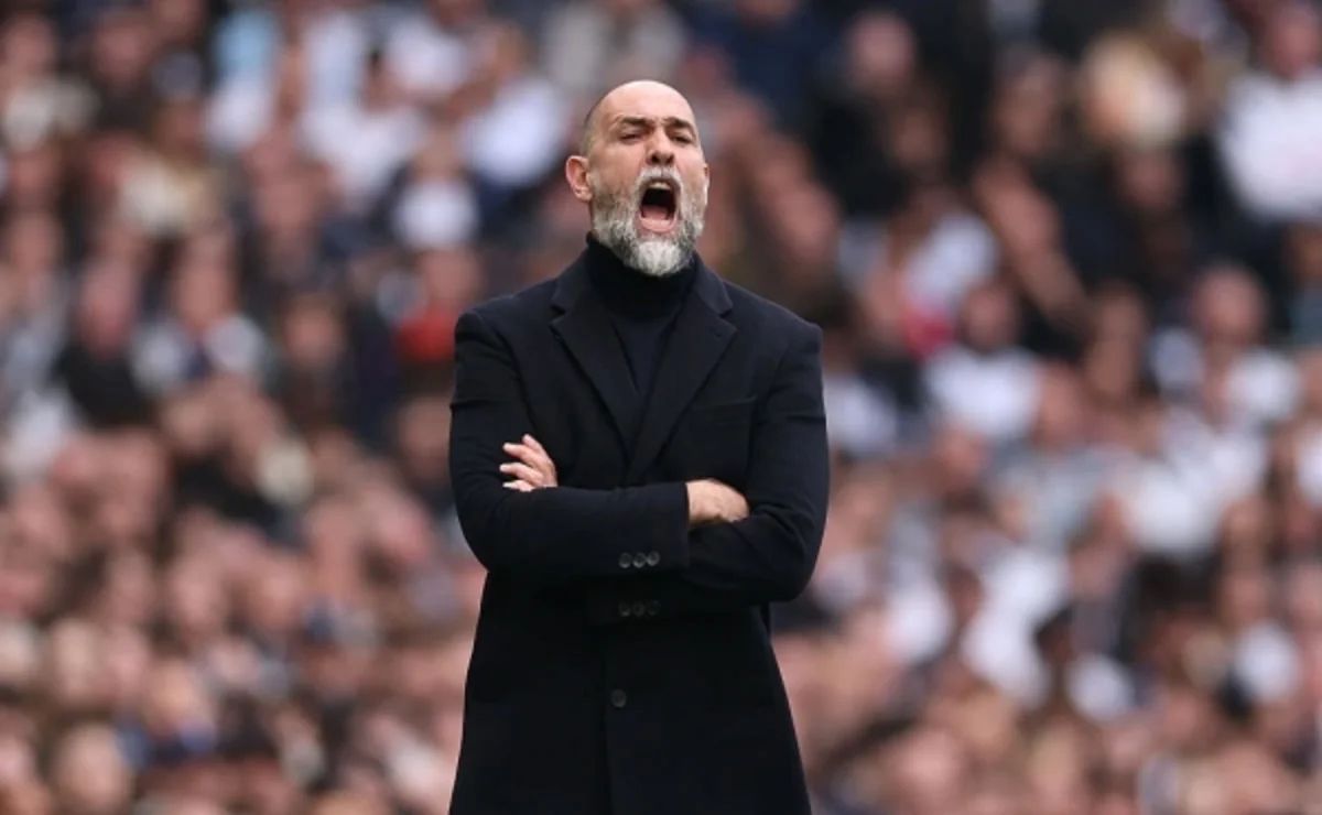 "Tottenhem" baş məşqçi ilə yollarını ayırdı