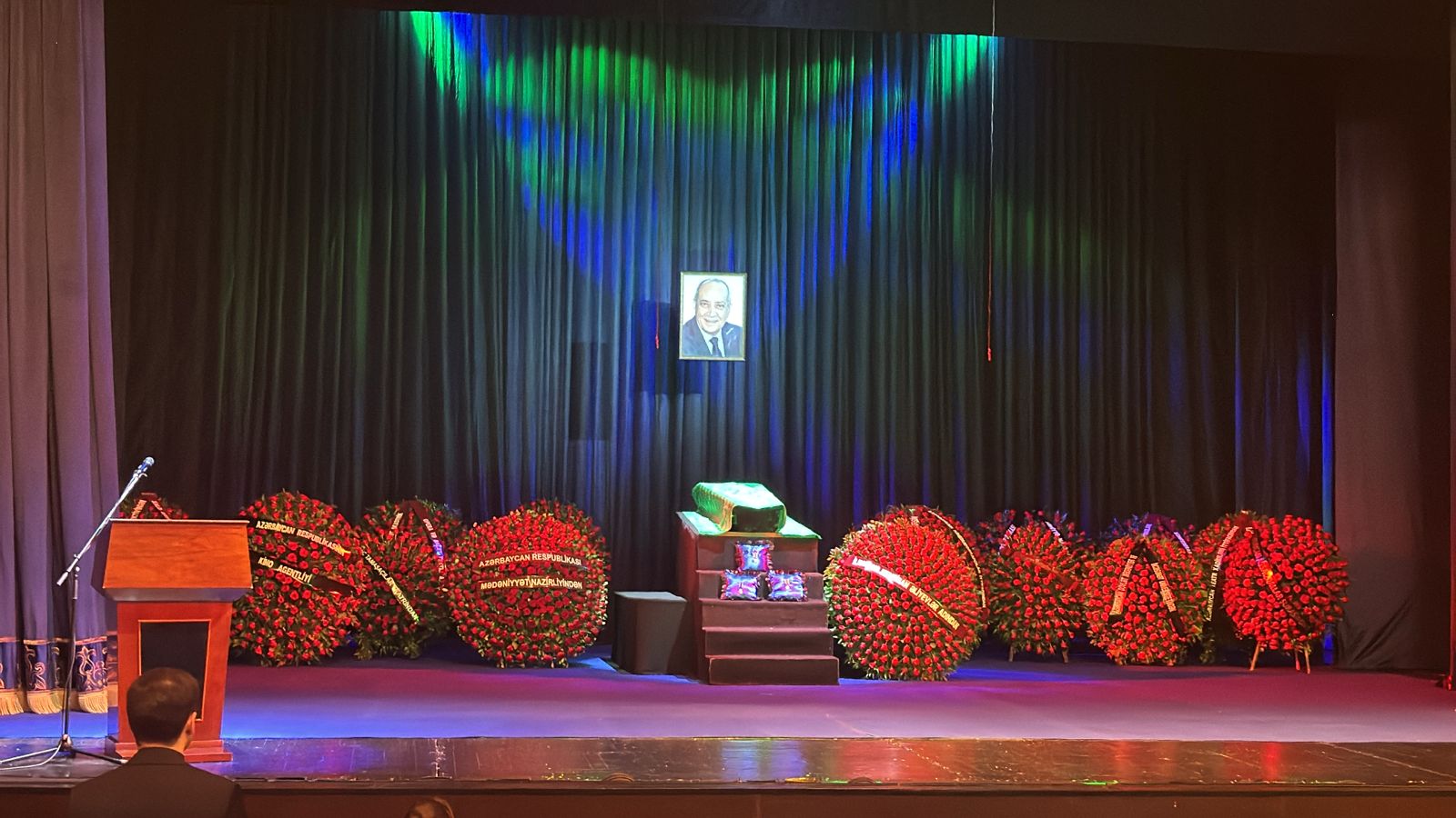 Xalq artisti Rasim Balayevlə vida mərasimi başa çatıb - VİDEO