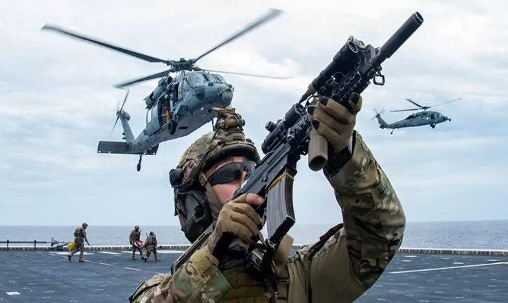 Pentaqon İran adalarını ələ keçirməyə hazırlaşır