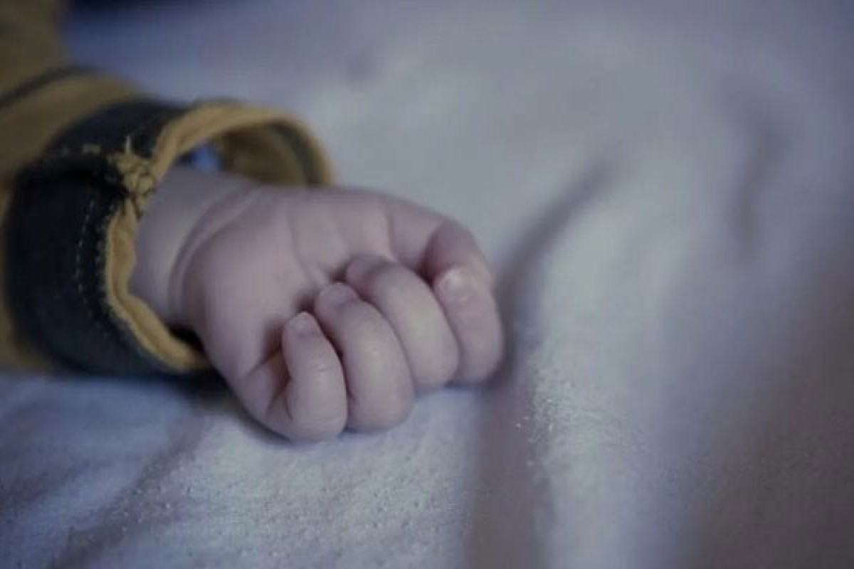 Qaradağda 2 yaşlı uşaq öldü