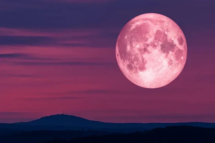 "Çəhrayı ay" bu səbəbdən görünməyəcək