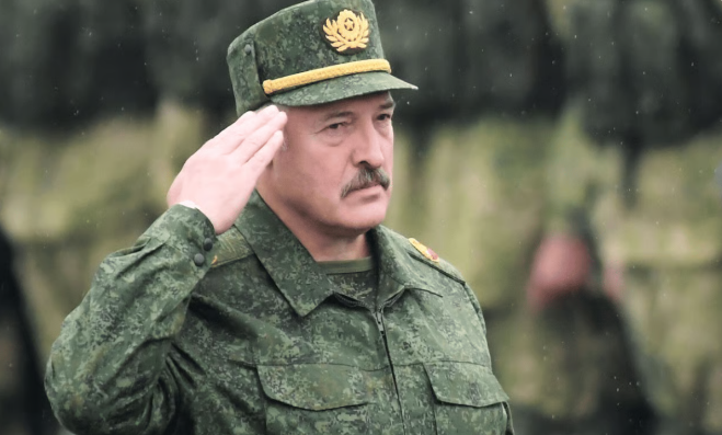 Lukaşenko: Belarus müharibəyə hazırlaşır