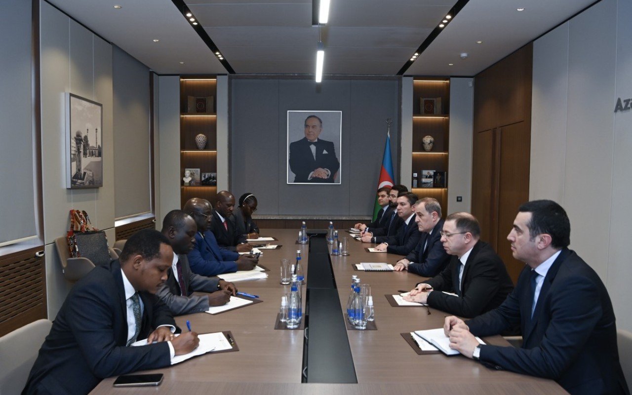 Azərbaycan və Uqanda arasında siyasi məsləhətləşmələr keçirilib