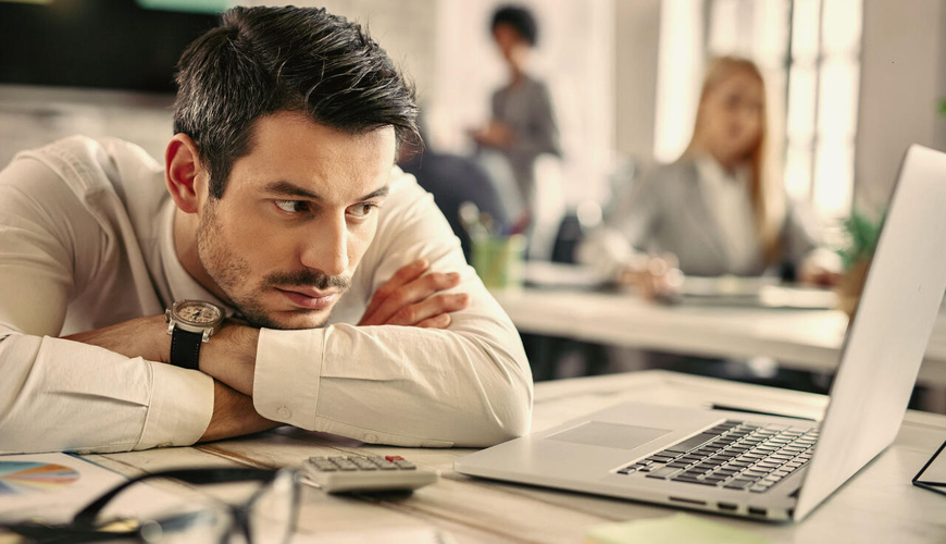 Bu halda iş dayandırılmalıdır