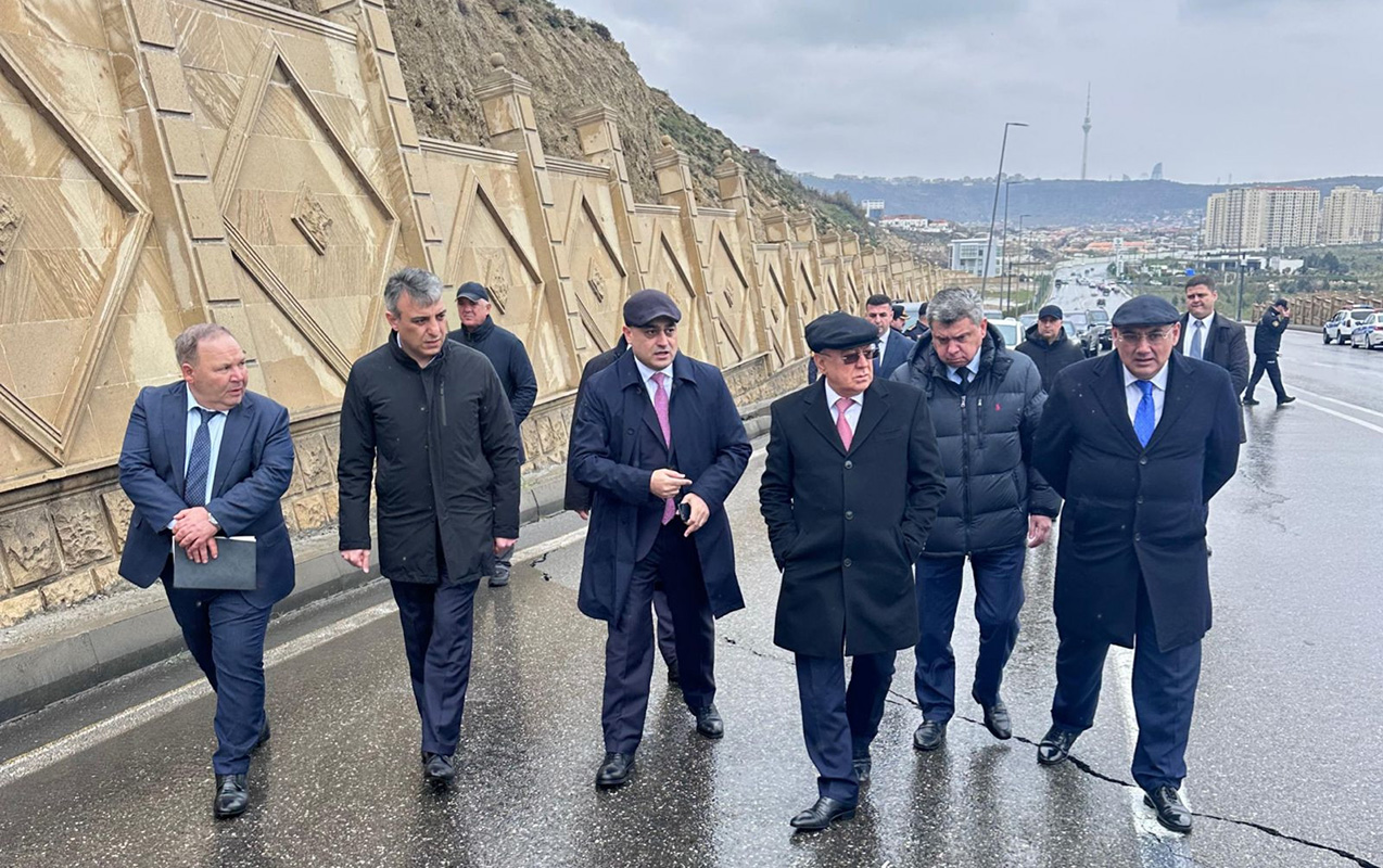 Kəmaləddin Heydərov Bibiheybətə getdi - Video