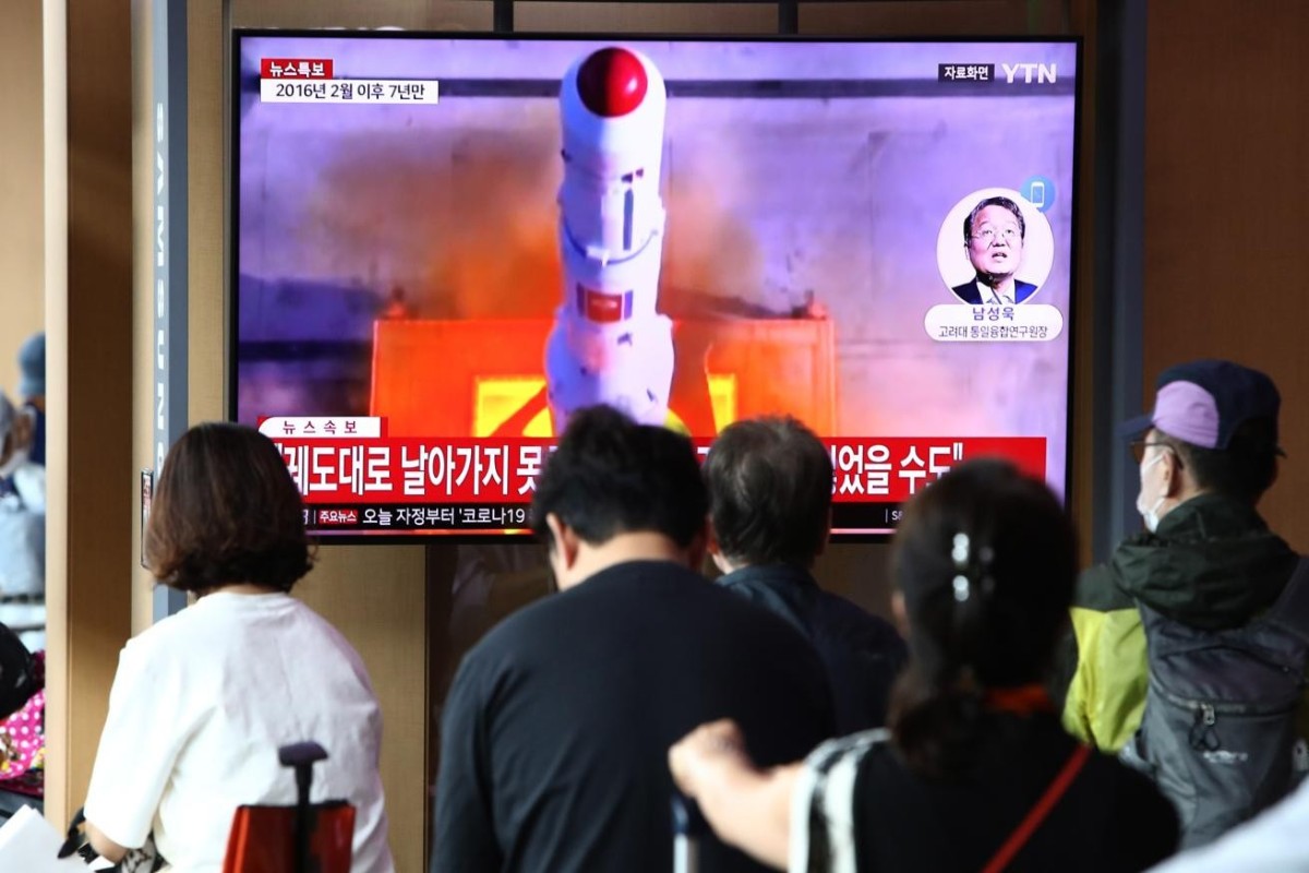 Şimali Koreya Yapon dənizinə doğru bir neçə ballistik raket atdı