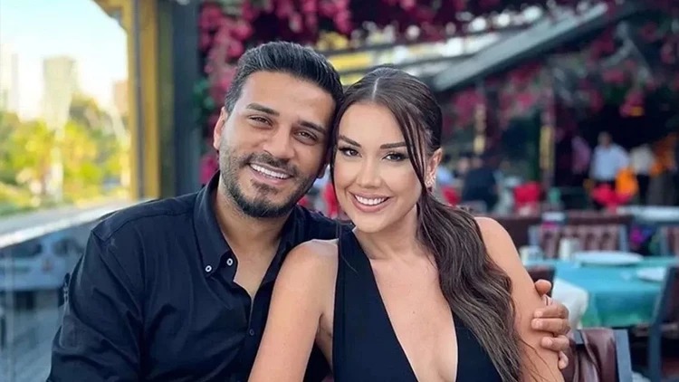 Dilan Polat ərindən boşanır