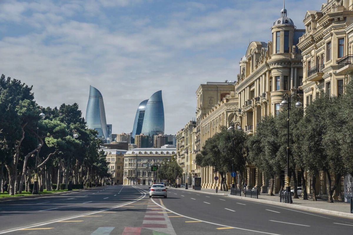 Bakının mərkəzi küçələrində sürət həddi 50 km/saat olacaq - VACİB AÇIQLAMA