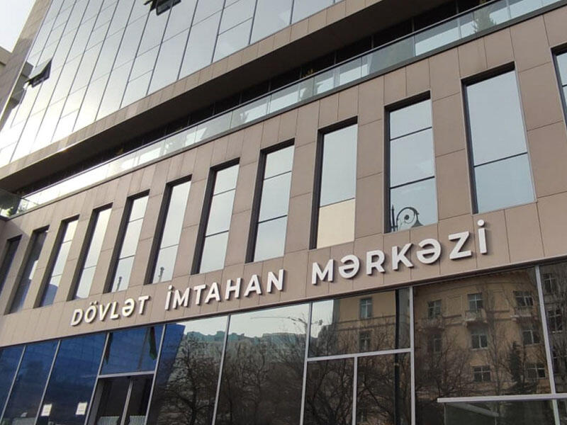 DİM-dən imtahana telefonla gələn şagirdin iddialarına cavab