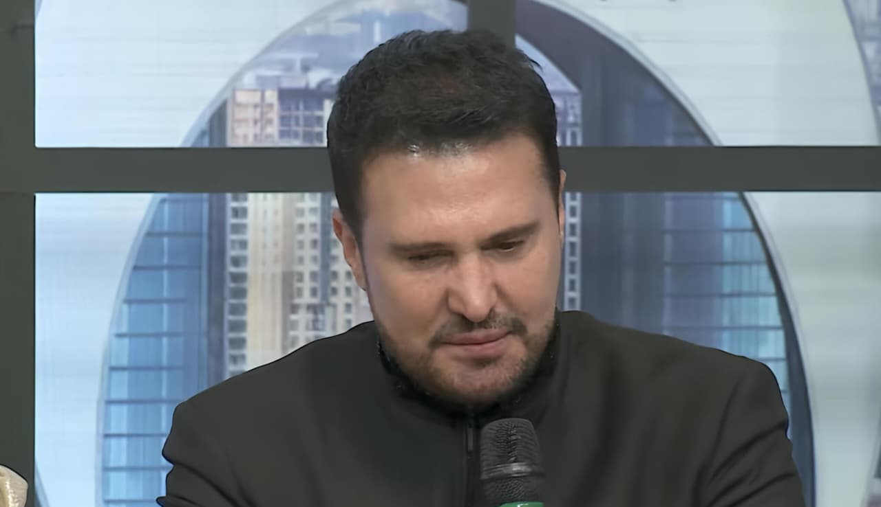 "Qadın müğənilərə kişi dostları dəstək olur, amma..." - VİDEO