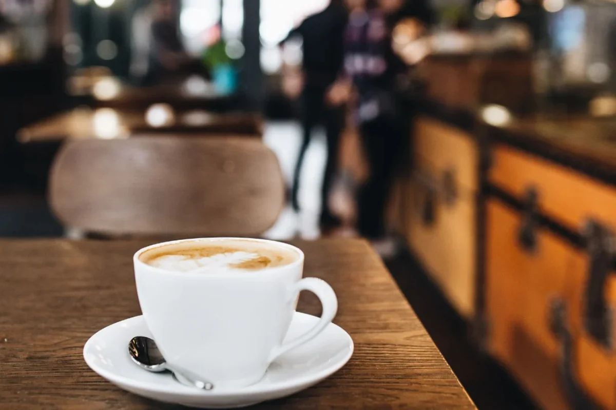 Bakıda məşhur kafe SÖKÜLƏCƏK - VİDEO