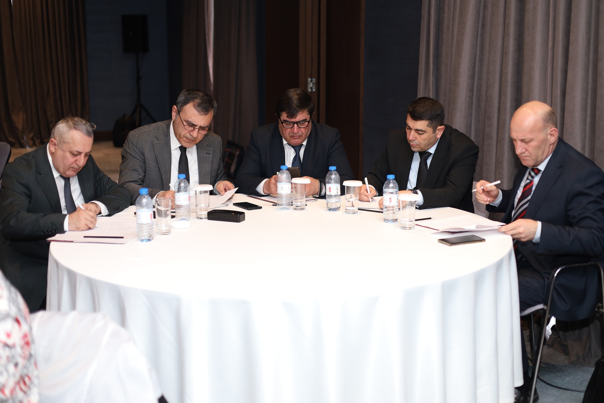 Ali təhsil müəssisələrinin prorektorları üçün təlimlərə başlanıldı