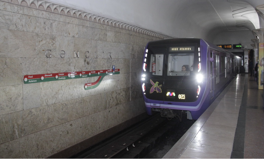 Metro bu saatda fəaliyyətə başlayacaq