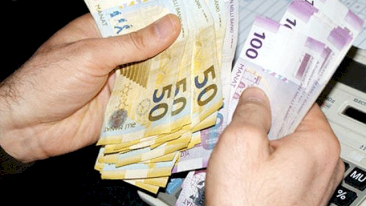 Nazirdən Azərbaycanda maaş artımı ilə bağlı AÇIQLAMA