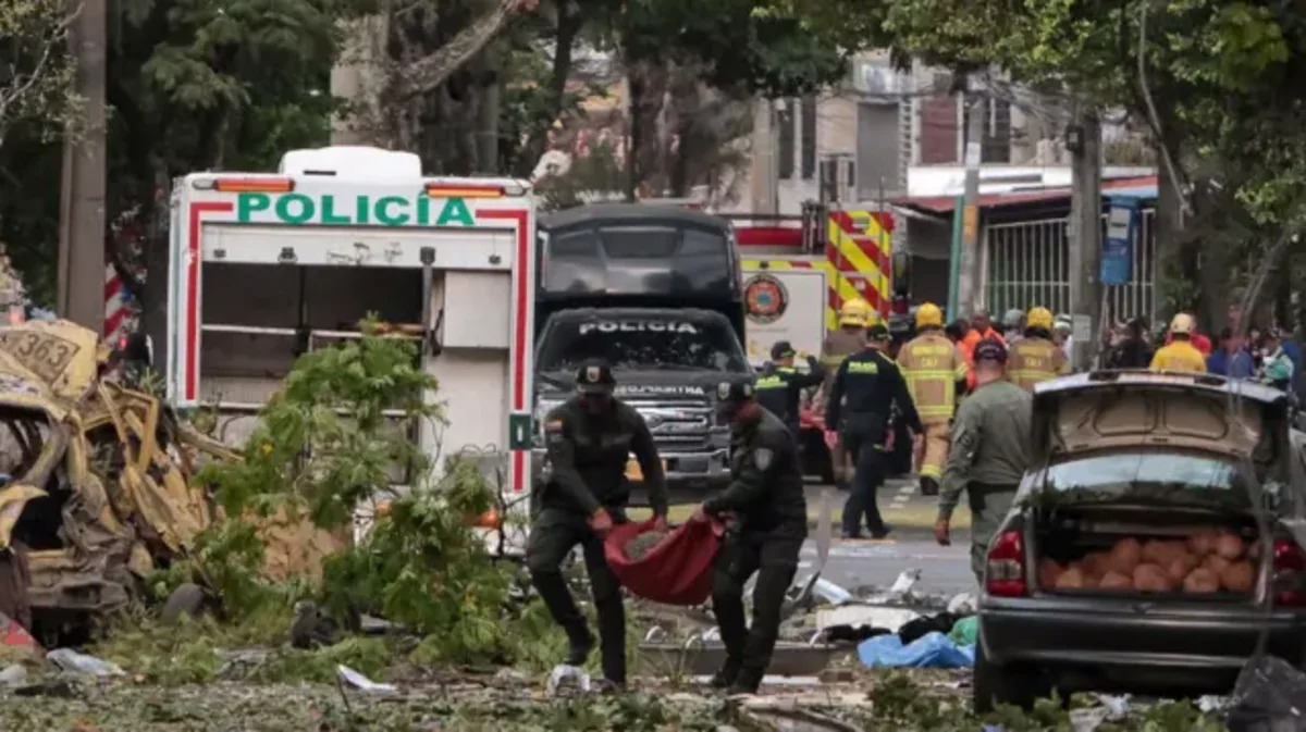 Kolumbiyada terror aktı nəticəsində 14 nəfər həlak olub