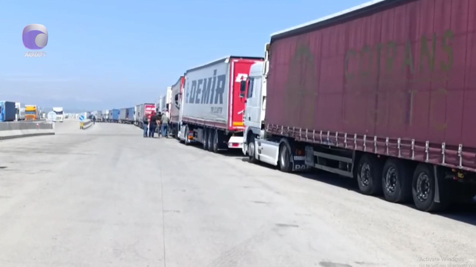 500-dən çox “tır” gömrükdə gözləyir – Sürücülərdən ŞİKAYƏT - VİDEO