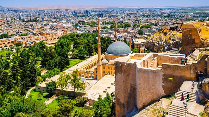 Dünyanın ən qədim yaşayış məkanı - Turistlər ora axın edir