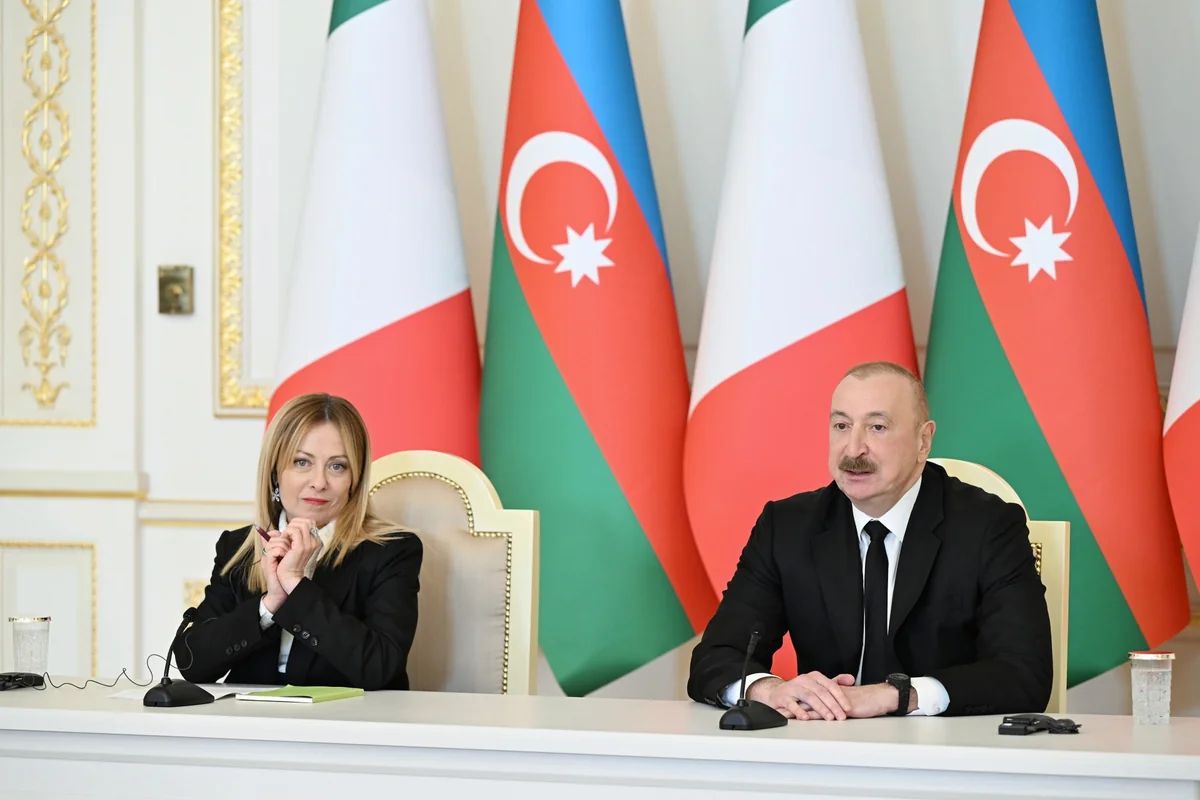 İlham Əliyev və Ciorcia Meloni mətbuata bəyanatlarla çıxış ediblər