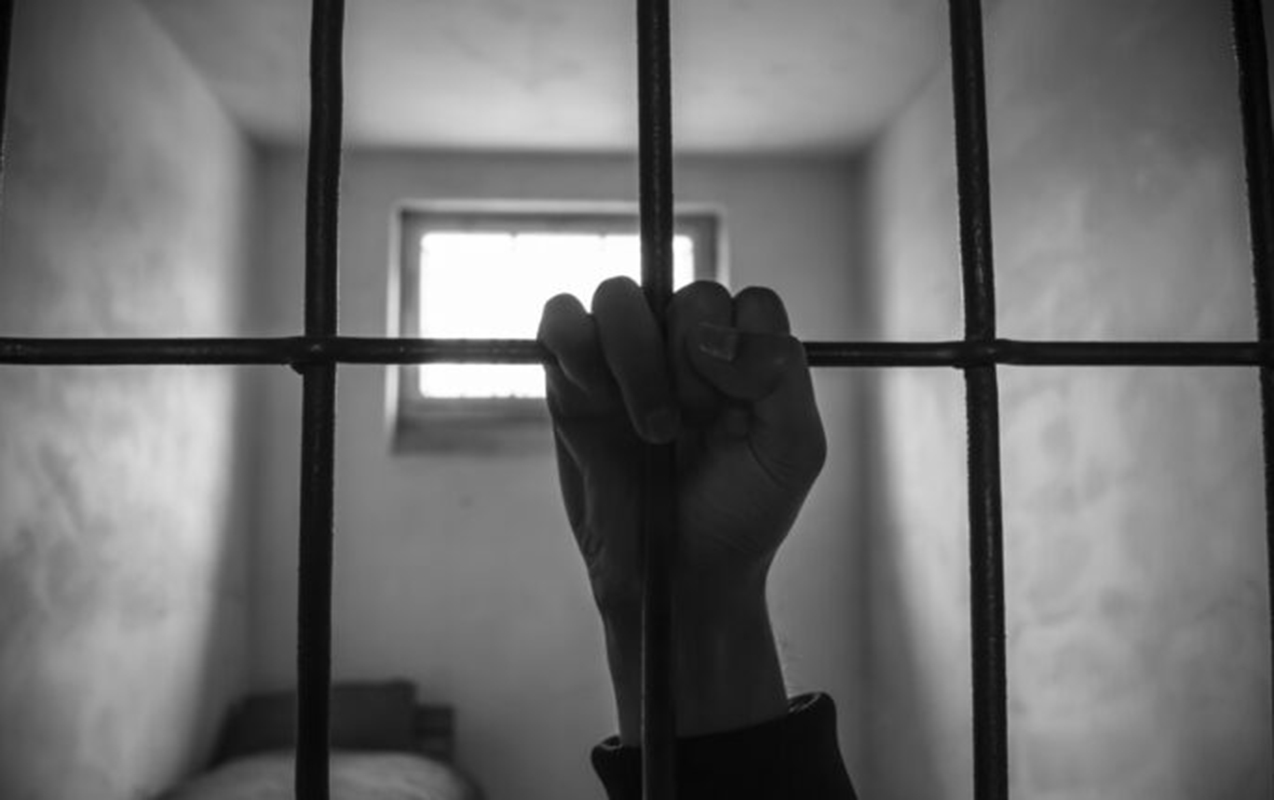 Bakıda həbsxanada cinayət: Məhkum kamera yoldaşını öldürdü