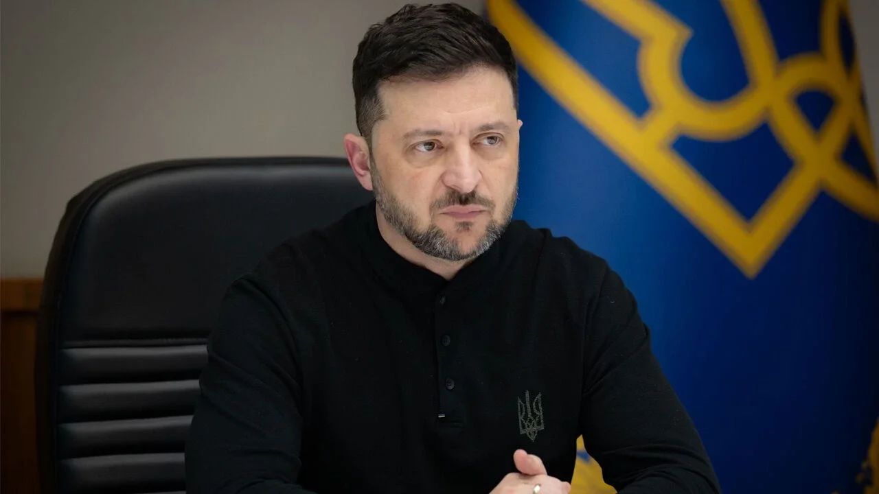 Zelenski üçgünlük atəşkəsi təsdiqlədi