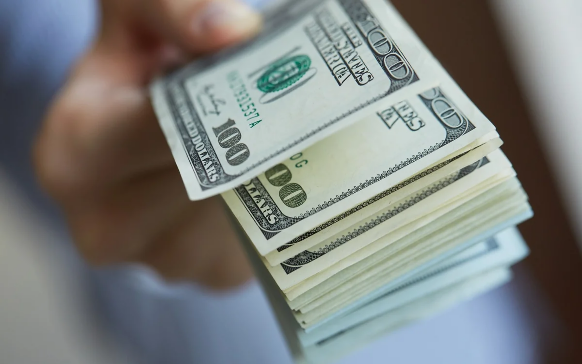 Dollarla bağlı vacib məlumat: Əvvəl ucuzlaşacaq...