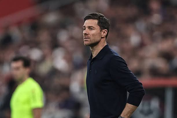 Xabi Alonso “Çelsi”nin baş məşqçisi olmağa razılaşdı