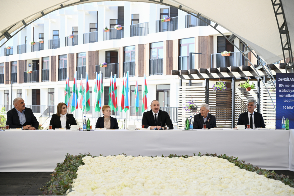 “Bir dənə güllə atsaq, onların dabanları parlayacaq” - Prezident