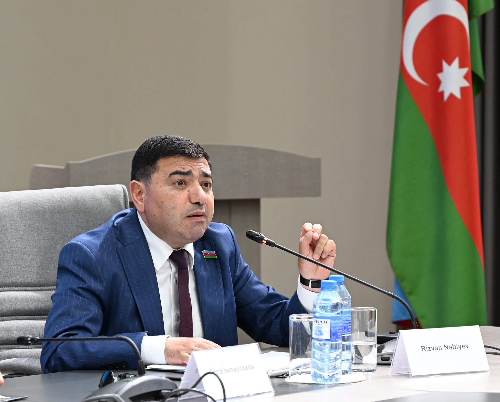 “Paşinyanın seçkilərə sülh proqramı ilə getməsi bizim uğurumuzdur” – Rizvan Nəbiyev