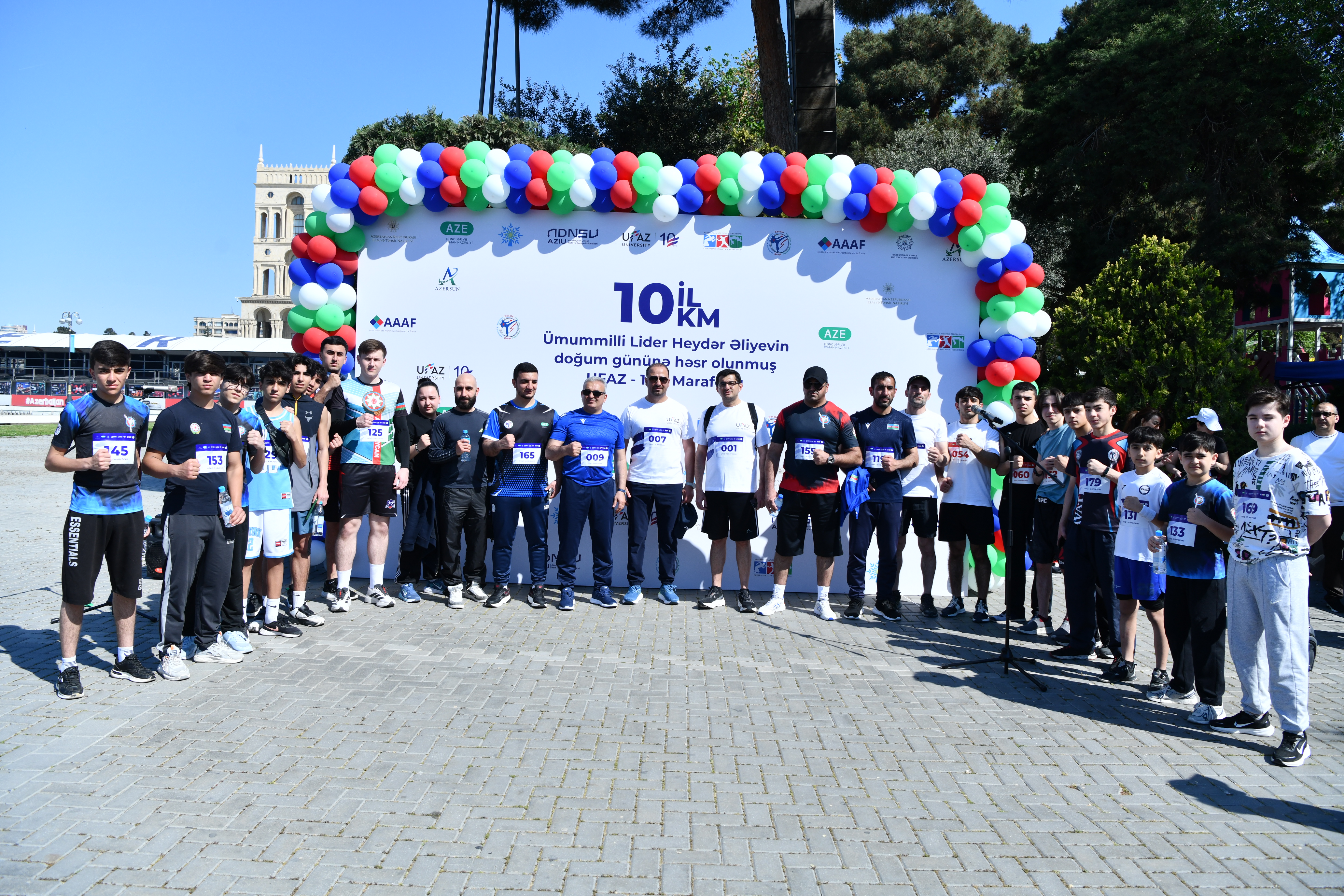 Heydər Əliyevin 103-cü ildönümü və UFAZ-ın 10 illiyinə həsr olunmuş marafon yarışı keçirildi - FOTOLAR