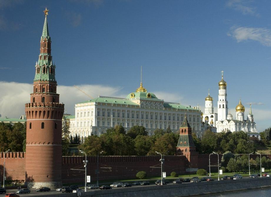 Moskvada yeni qadağa: bunu edənlər 200 min cərimələnir