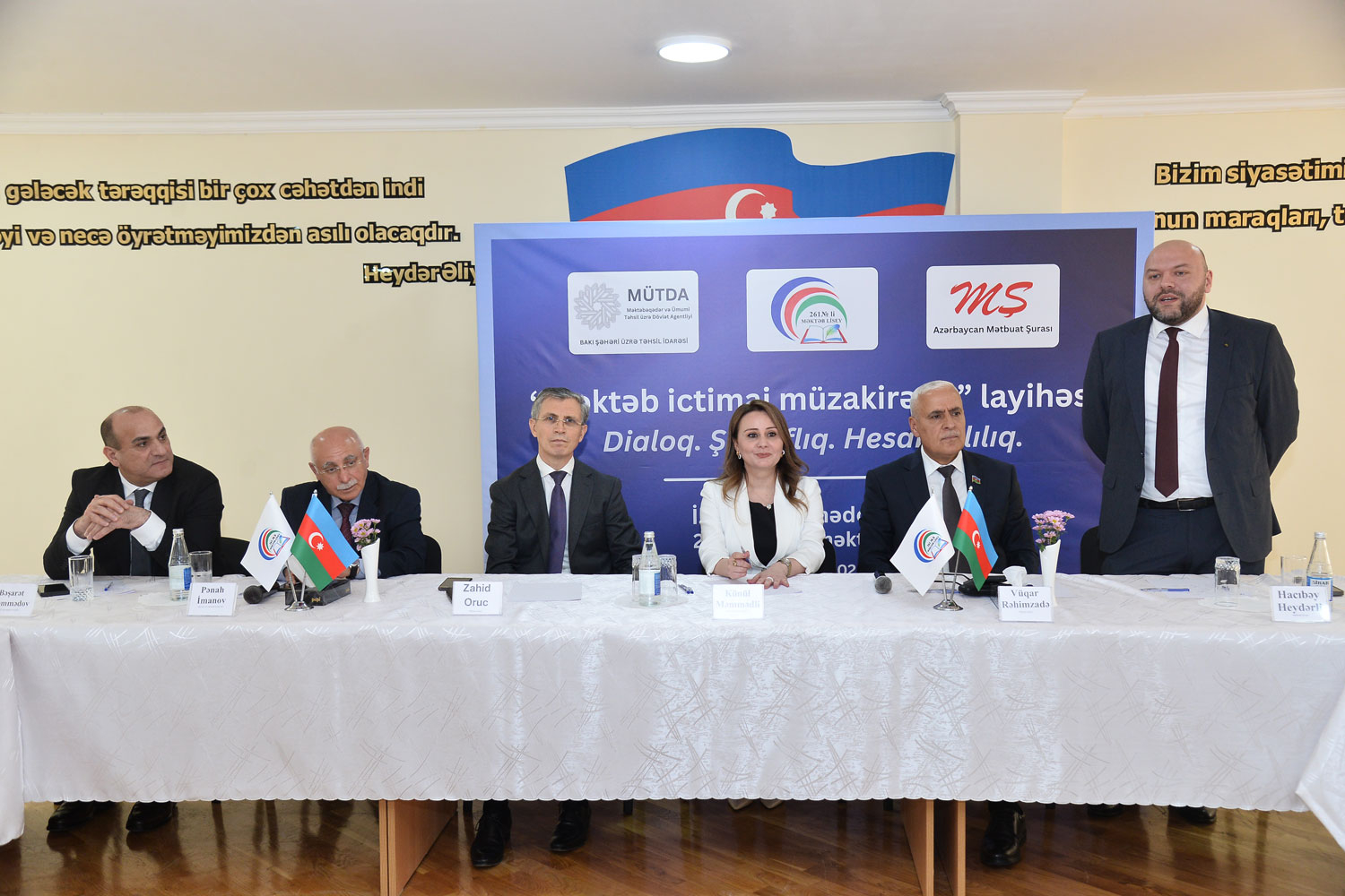 “Məktəb ictimai müzakirədə” layihəsi çərçivəsində növbəti görüş keçirildi