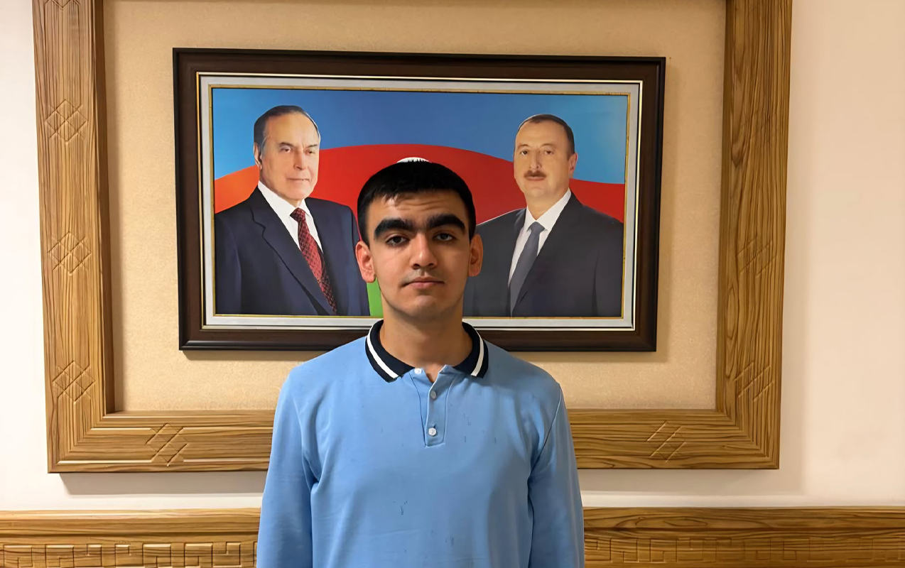 300 bal toplasa da - Adı siyahıda yoxdur