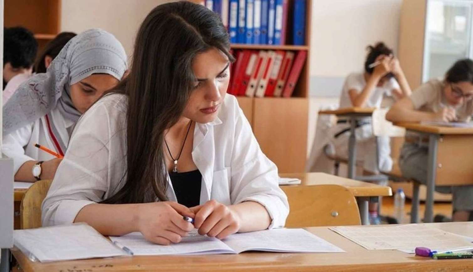 Leysana görə magistratura imtahanı təkrar keçiriləcək - RƏSMİ