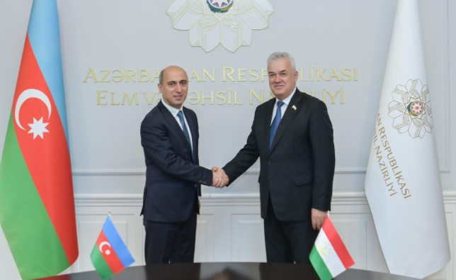 Emin Əmrullayev Tacikistanın təhsil və elm naziri ilə görüşüb